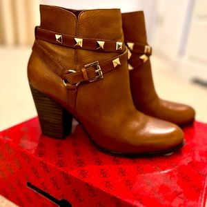 Genuine Leather Guess booties size 9 1/2